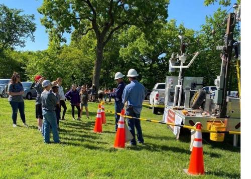 Twin Valley Lineman leading safety demo